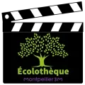 Illustration d'un clap avec le logo de l'Écolothèque